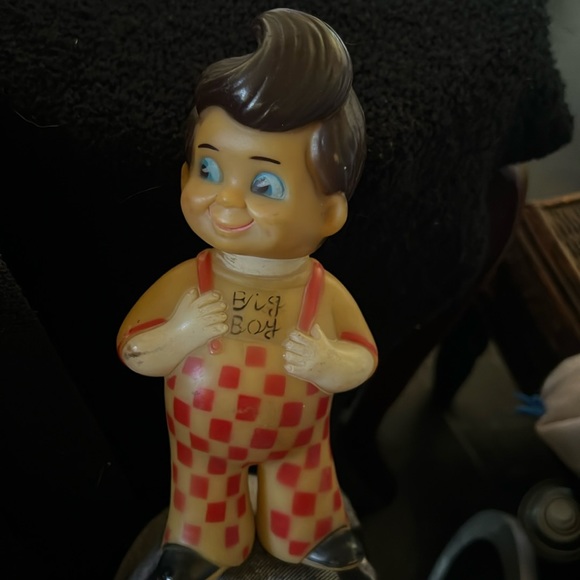 Shoney’s Big Boy 8 in Rubber Collectible Doll - Picture 1 of 4